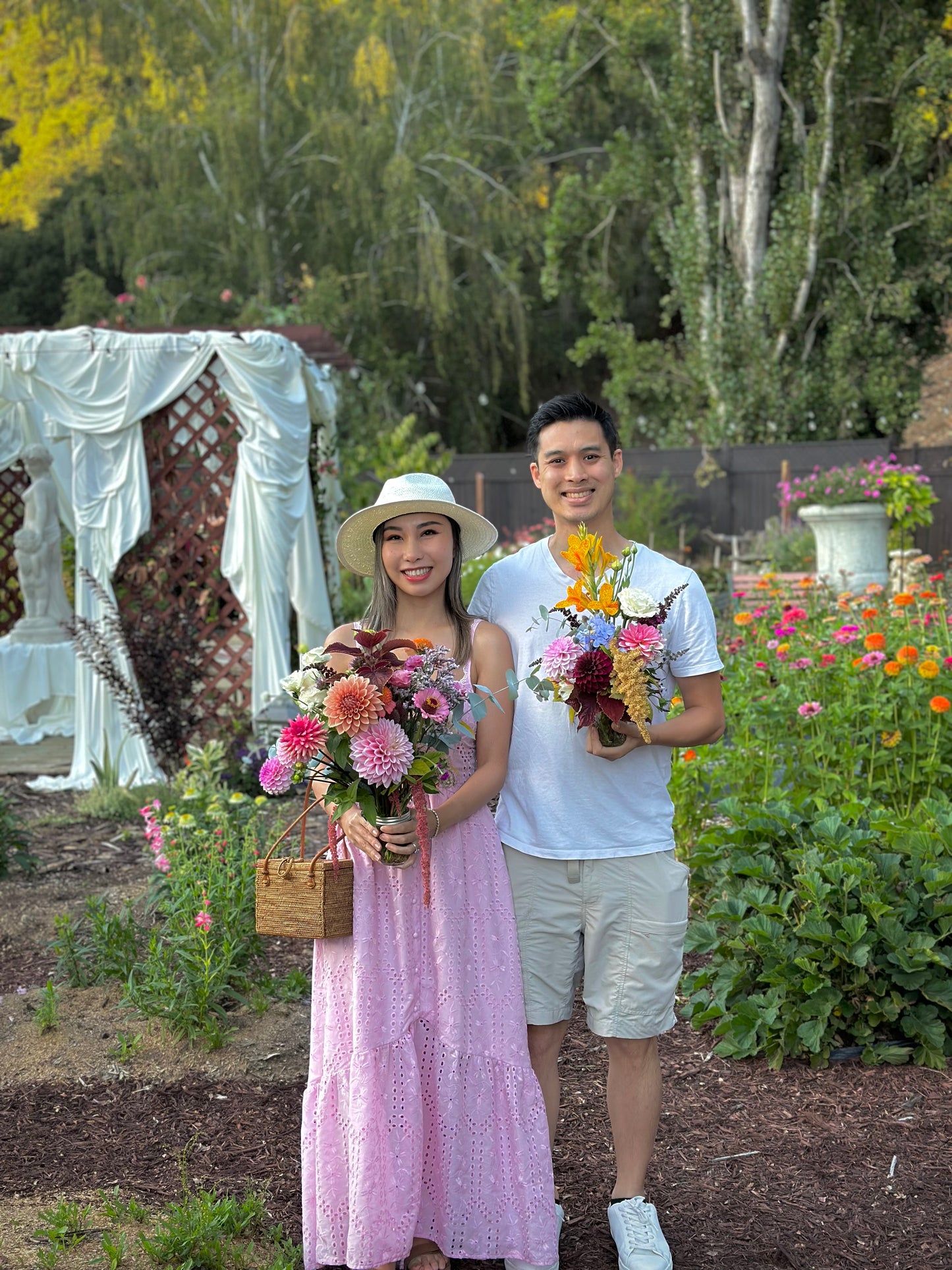 Magic in Bloom: The WG Showcase & U-Pick (Bouquet Included)